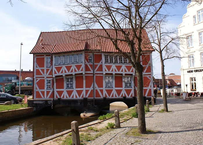 Fairmietung Nikolaiblick 2 Og Links - Abc545 * Wismar